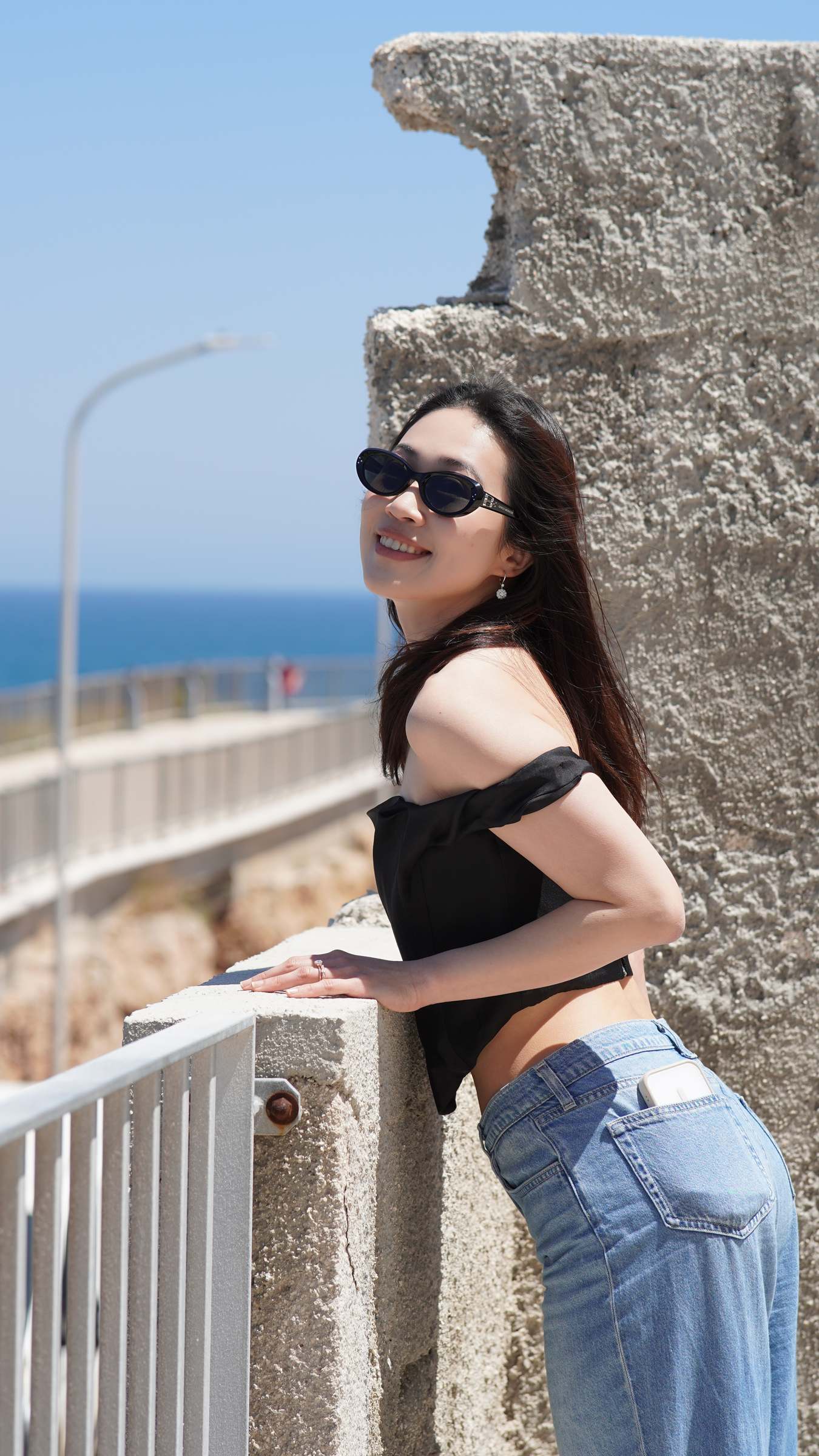 Balcony view near the cliffs